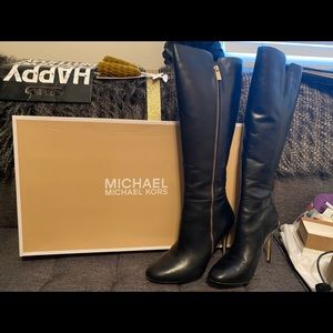 Michael Kors Clara Boot Black Leather size 8